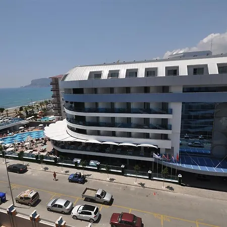Aqua Diamond Apartment